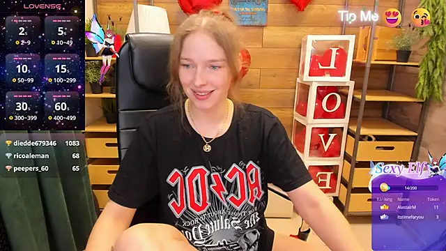  fiona Love online show from March 10, 2025, 12:51 am