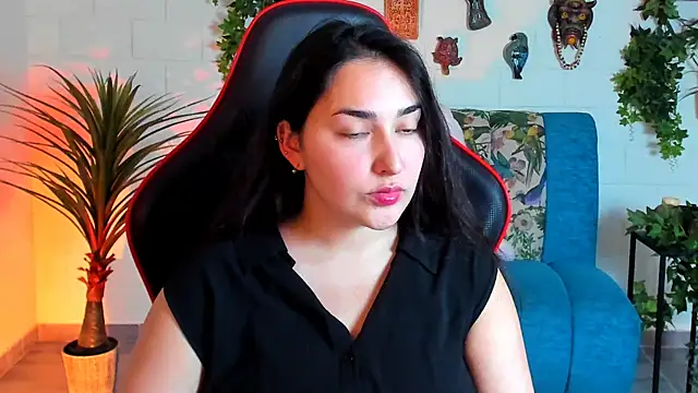 CeceliaJohnson online show from February 27, 2025, 11:10 am