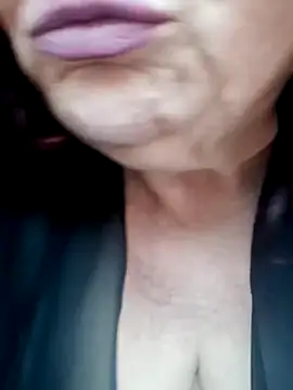 CALDA-AKIRA online show from April 28, 2026, 9:47 am