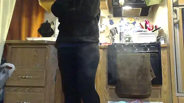 Snapshot of sexyinpantyhose chatting on February 2, 2025, 8:02 am sexyinpantyhose online show from February 2, 2025, 8:02 am