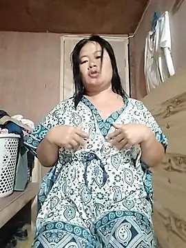 lickmepussy21 online show from October 2, 2025, 3:41 pm