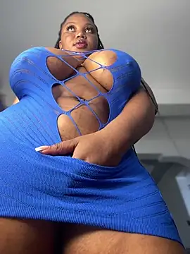 Hyra Ari online show from March 5, 2026, 12:01 pm