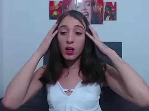 Snapshot of andreahhill chatting on December 2, 2024, 11:07 pm andreahhill online show from December 2, 2024, 11:07 pm