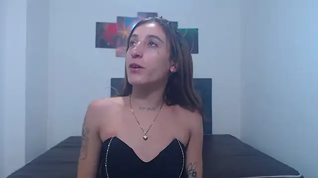 Snapshot of andreahhill chatting on September 27, 2025, 10:26 pm andreahhill online show from September 27, 2025, 10:26 pm