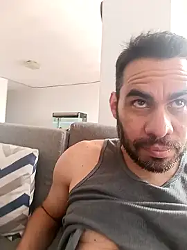 Snapshot of javiermarval83 chatting on January 30, 2025, 4:45 pm javiermarval83 online show from January 30, 2025, 4:45 pm