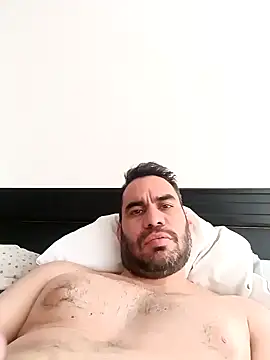 Snapshot of javiermarval83 chatting on January 30, 2025, 7:48 pm javiermarval83 online show from January 30, 2025, 7:48 pm