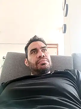 Snapshot of javiermarval83 chatting on February 2, 2025, 4:54 pm javiermarval83 online show from February 2, 2025, 4:54 pm