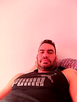 Snapshot of javiermarval83 chatting on February 18, 2026, 12:56 pm javiermarval83 online show from February 18, 2026, 12:56 pm