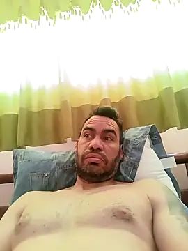 Snapshot of javiermarval83 chatting on March 30, 2026, 2:07 pm javiermarval83 online show from March 30, 2026, 2:07 pm