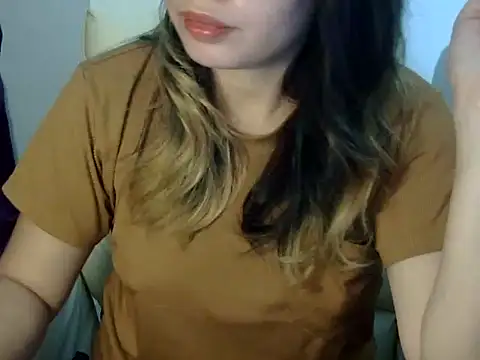    zurIII09  online show from September 13, 2025, 10:59 am