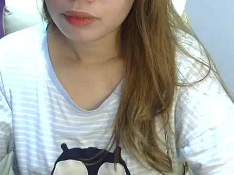    zurIII09  online show from February 27, 2026, 3:23 pm