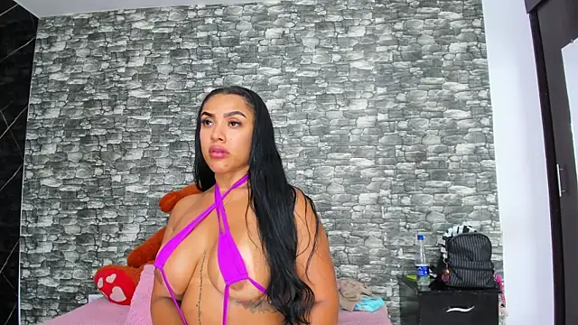 Snapshot of HeidyWillss chatting on September 20, 2025, 7:31 am HeidyWillss online show from September 20, 2025, 7:31 am