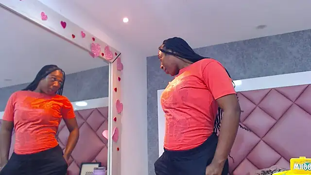 DanielaDuff online show from March 26, 2026, 7:41 pm