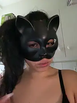 nenalayla online show from January 27, 2025, 3:39 pm