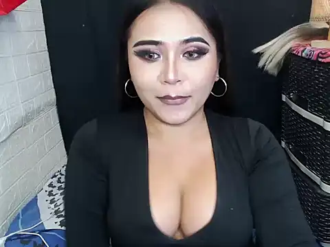 x12inchanaconda online show from December 15, 2025, 10:08 am