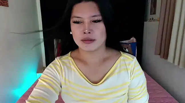 Angelic Fuckerxxx online show from March 23, 2025, 3:43 am