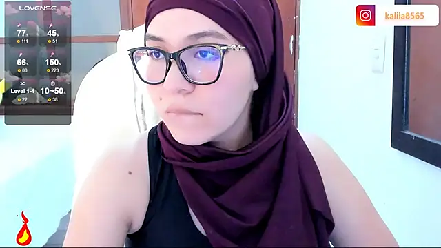 MatchedEyebrow online show from September 12, 2025, 9:15 pm