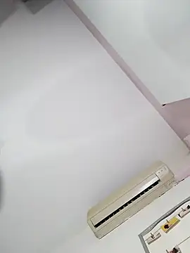 Molly newman6 online show from December 14, 2025, 6:23 pm