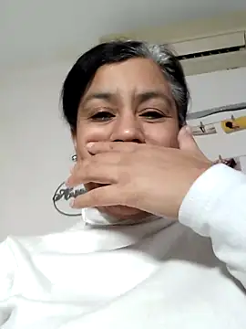 Molly newman6 online show from February 7, 2026, 1:37 pm