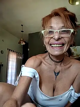 FrozenWaffle online show from November 24, 2025, 3:23 pm