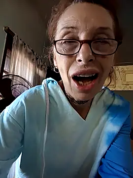 FrozenWaffle online show from April 12, 2026, 2:44 pm