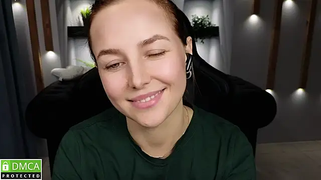 Mira Mermayd online show from December 22, 2024, 7:22 am