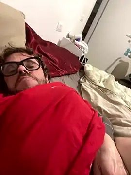 Snapshot of Dirtywheels chatting on February 1, 2026, 4:00 am Dirtywheels online show from February 1, 2026, 4:00 am