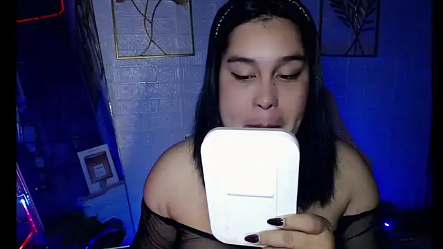 Hardcore Tgirl online show from September 17, 2025, 11:17 pm