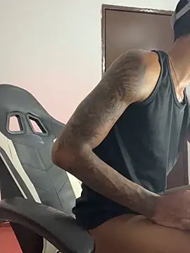 YeremiBrowm online show from February 28, 2025, 11:12 pm