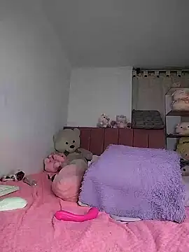 Snapshot of amycute_ chatting on January 4, 2025, 12:27 am amycute online show from January 4, 2025, 12:27 am