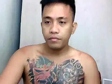 Snapshot of Thyler08 chatting on December 11, 2024, 1:26 am Thyler08 online show from December 11, 2024, 1:26 am