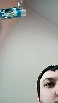 Snapshot of homass3 chatting on December 15, 2025, 10:52 am homass3 online show from December 15, 2025, 10:52 am