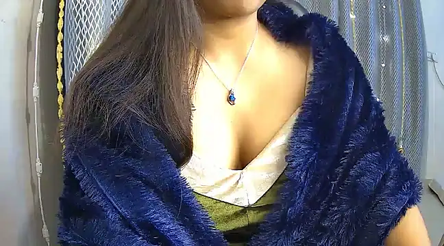 avav love online show from January 7, 2025, 12:20 pm