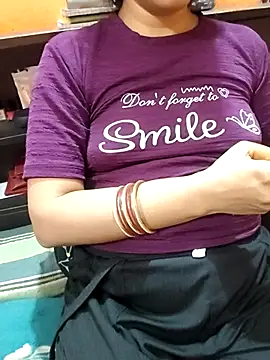 Snapshot of Diya_143 chatting on March 26, 2026, 7:52 pm Diya 143 online show from March 26, 2026, 7:52 pm