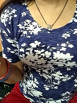 Snapshot of Diya_143 chatting on April 9, 2026, 6:19 am Diya 143 online show from April 9, 2026, 6:19 am