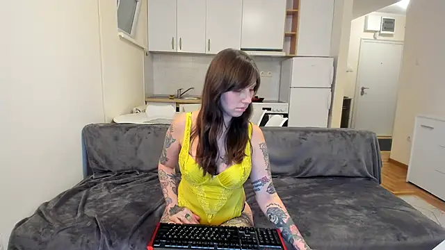 StacyTigerr online show from January 12, 2025, 8:57 pm