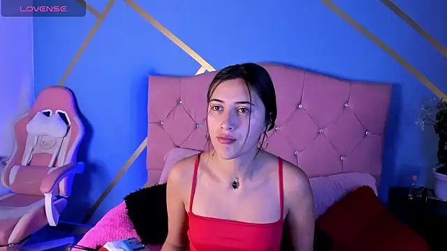 brenda moris01 online show from November 10, 2025, 9:14 pm