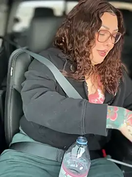 nativepumpkin95 online show from March 30, 2026, 10:33 pm