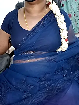 Snapshot of Tamil-hotwife chatting on April 16, 2026, 9:39 pm Tamil-hotwife online show from April 16, 2026, 9:39 pm