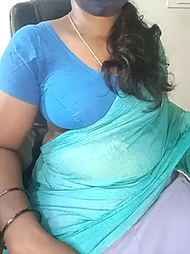 Snapshot of Tamil-hotwife chatting on April 28, 2026, 5:01 am Tamil-hotwife online show from April 28, 2026, 5:01 am