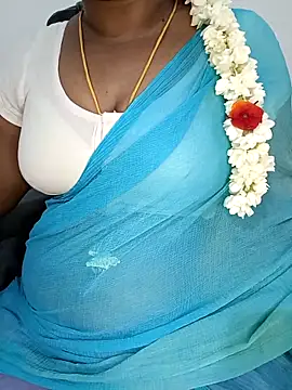 Snapshot of Tamil-hotwife chatting on May 3, 2026, 4:24 pm Tamil-hotwife online show from May 3, 2026, 4:24 pm