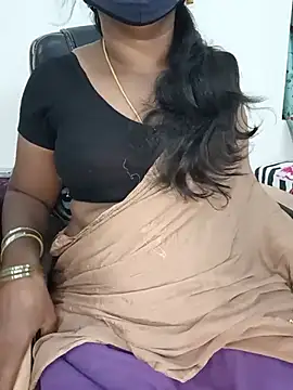 Snapshot of Tamil-hotwife chatting on May 22, 2026, 12:29 am Tamil-hotwife online show from May 22, 2026, 12:29 am