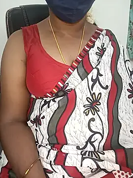 Snapshot of Tamil-hotwife chatting on May 31, 2026, 4:58 pm Tamil-hotwife online show from May 31, 2026, 4:58 pm