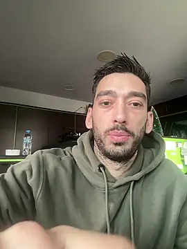 dk2995 online show from February 3, 2025, 10:14 am