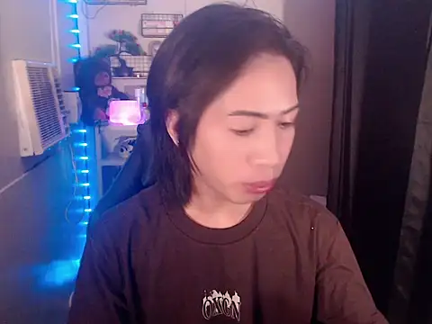 Snapshot of Lemonadexxx chatting on February 15, 2026, 12:25 pm Lemonadexxx online show from February 15, 2026, 12:25 pm