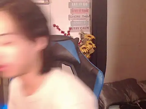 Snapshot of Lemonadexxx chatting on March 25, 2026, 9:48 am Lemonadexxx online show from March 25, 2026, 9:48 am