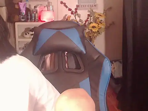 Snapshot of Lemonadexxx chatting on April 15, 2026, 7:58 pm Lemonadexxx online show from April 15, 2026, 7:58 pm