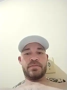 dottado05 online show from November 8, 2025, 4:07 pm