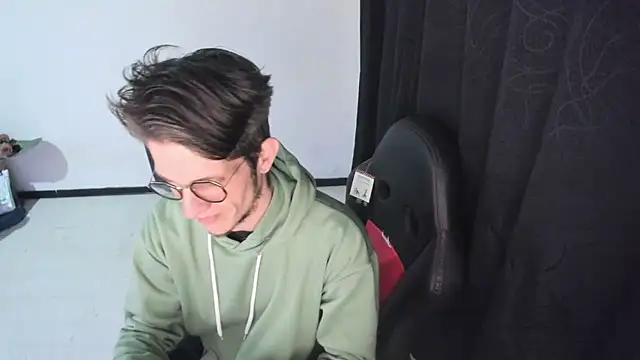 Jeff Waltonxh online show from December 3, 2025, 6:32 am