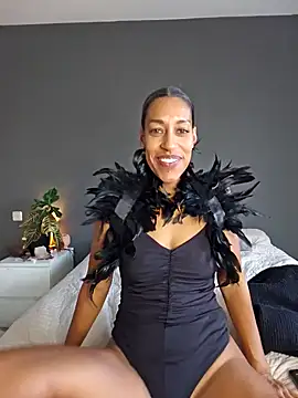 Goldenlace online show from October 30, 2025, 1:34 pm